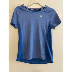 Nike Running Size M Blue Dri Fit Athletic T-Shirt Swoosh Logo Yoga Gym